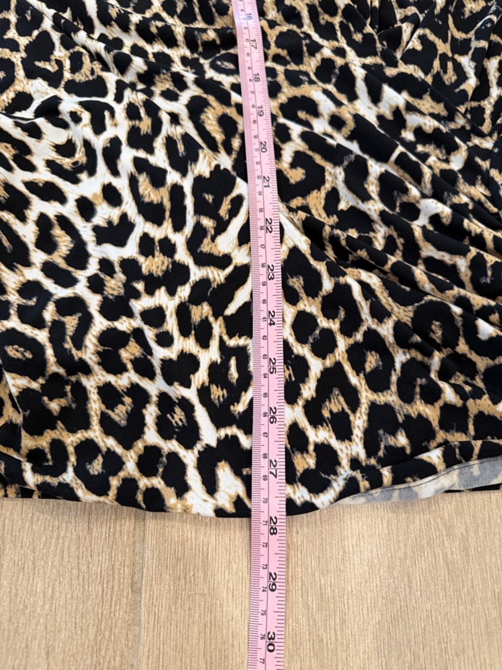 Chaus Leopard Print Sleeveless Drape Neck Top  Animal Print Sleeveless SZ L - Picture 4 of 11